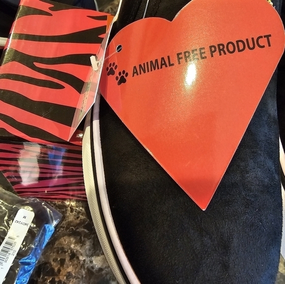 NHL Boston Bruins Cuce Shoes Jewel Embellished Slip On Shoes Size 8 - Picture 7 of 12